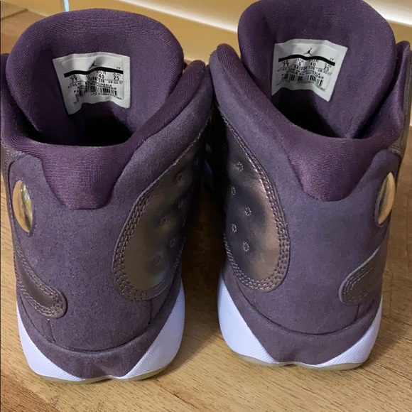 Air Jordan 13 Dark Raisin Size 7Y - Picture 4 of 7
